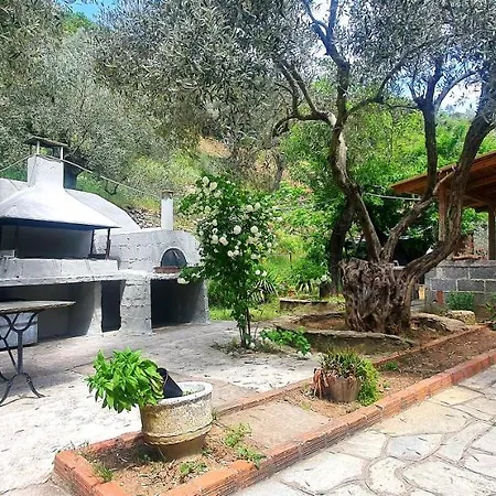 Holiday home Cheerful 3 Bedroom House With Open Fireplace *