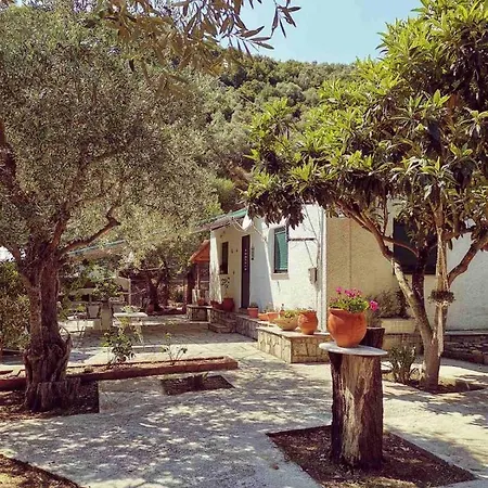 Cheerful 3 Bedroom House With Open Fireplace * Afissos